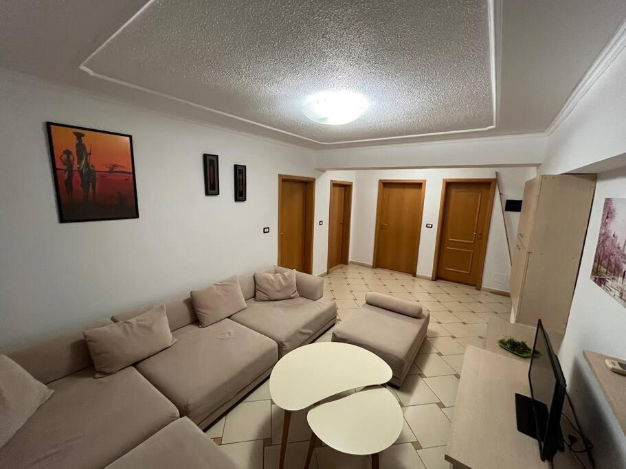 Ak Terminal Apartments Durrës Exteriör bild