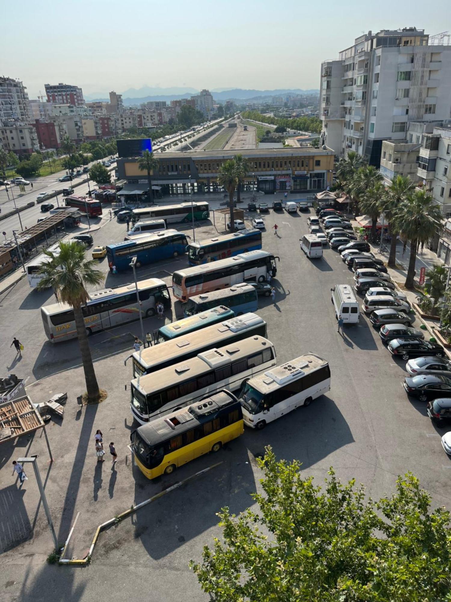 Ak Terminal Apartments Durrës Exteriör bild